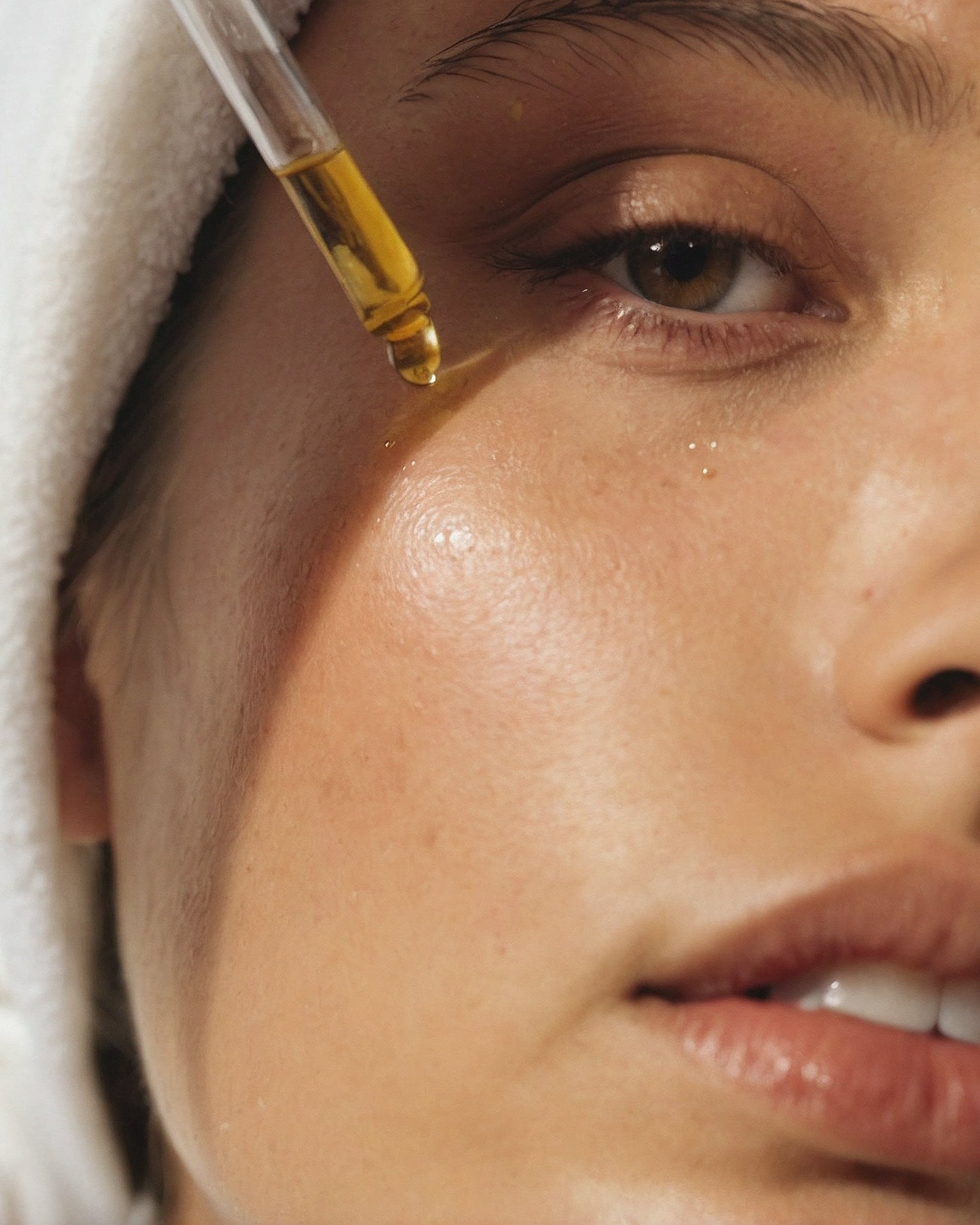 Do Face Oils Really Hydrate your Skin?